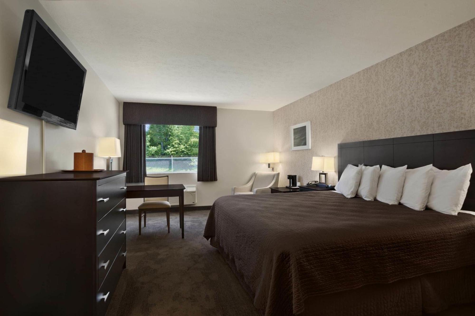 Travelodge By Wyndham Hubbard Oh Экстерьер фото